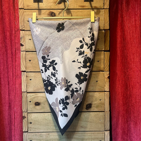Scarf Top/Accessory