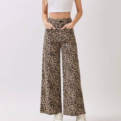 Square Pocket Animal Print Denim