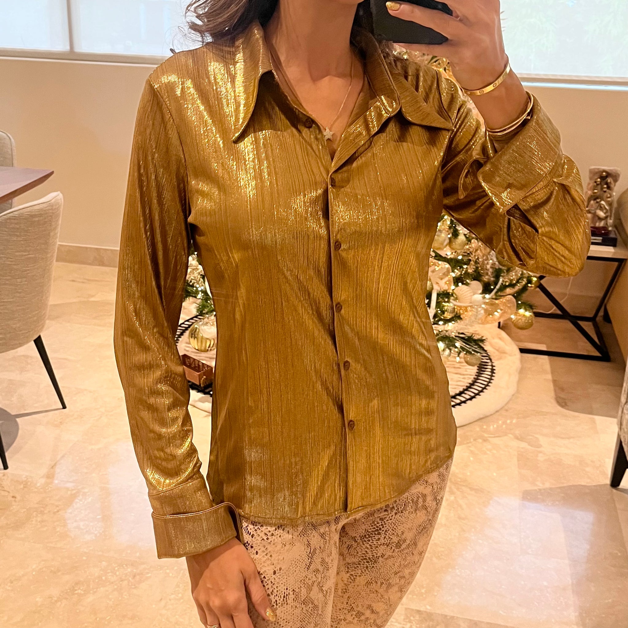 Shiny gold blouse