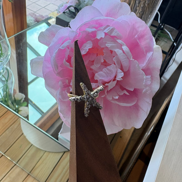 Adjustable Starfish Ring