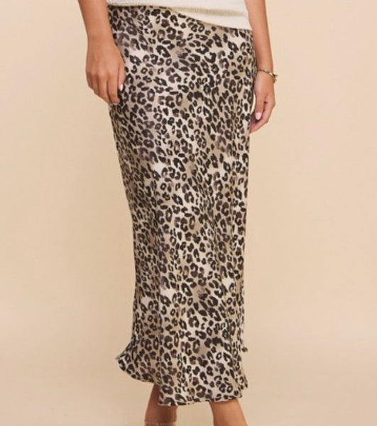 Long Leopard print Skirt