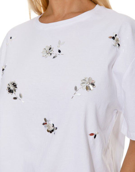 White Detailed Top