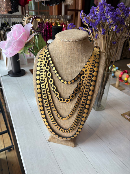 ULI Long Gold Chain Necklace